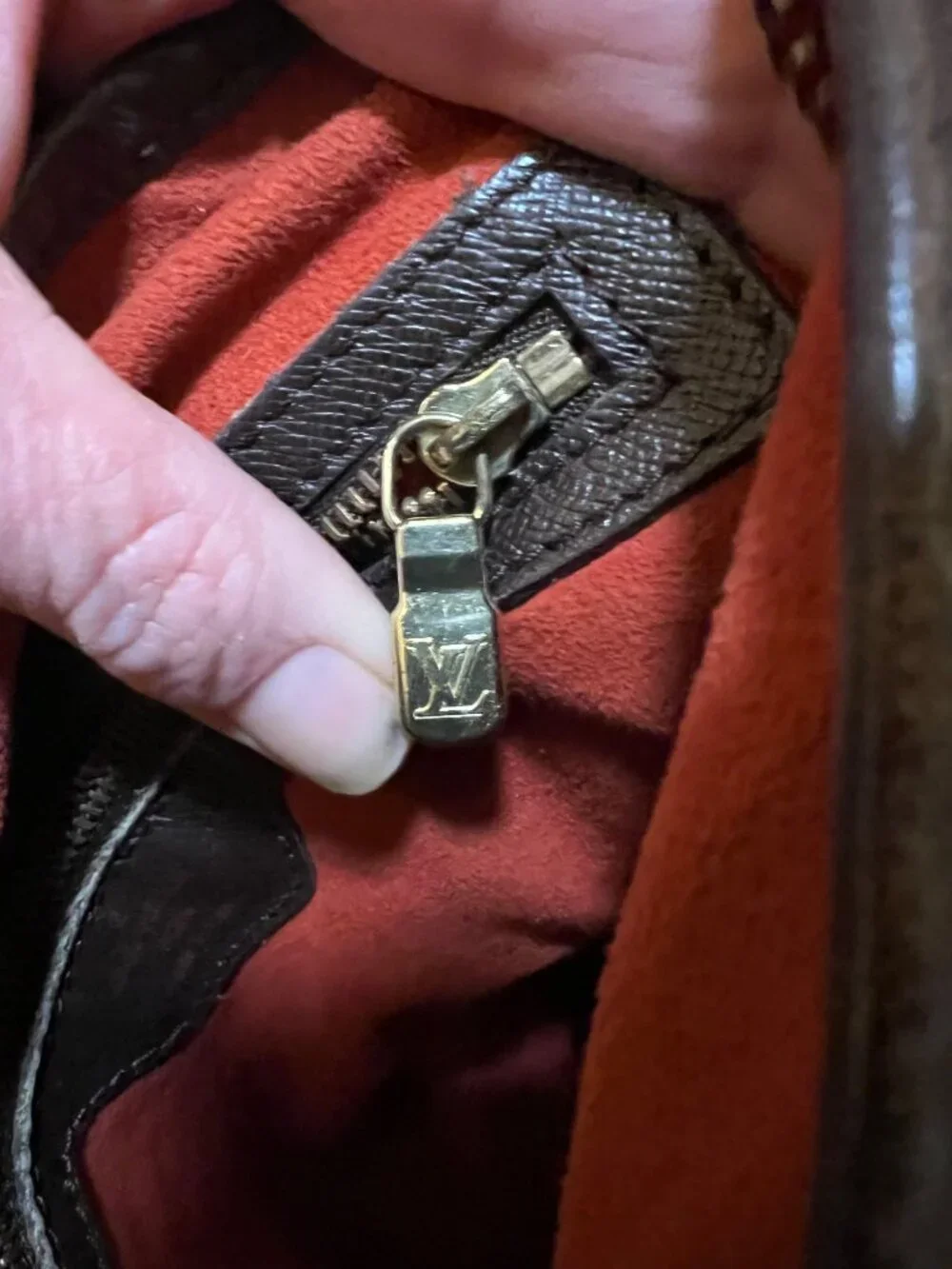Louis Vuitton Damier Marais PM Bucket Bag